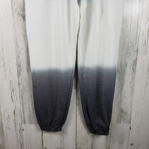 Knox rose blue, white, gray tie dye soft light weight joggers women's size Large - Picture 3 of 9